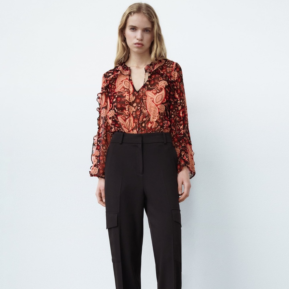 Printed ruffled bodysuit